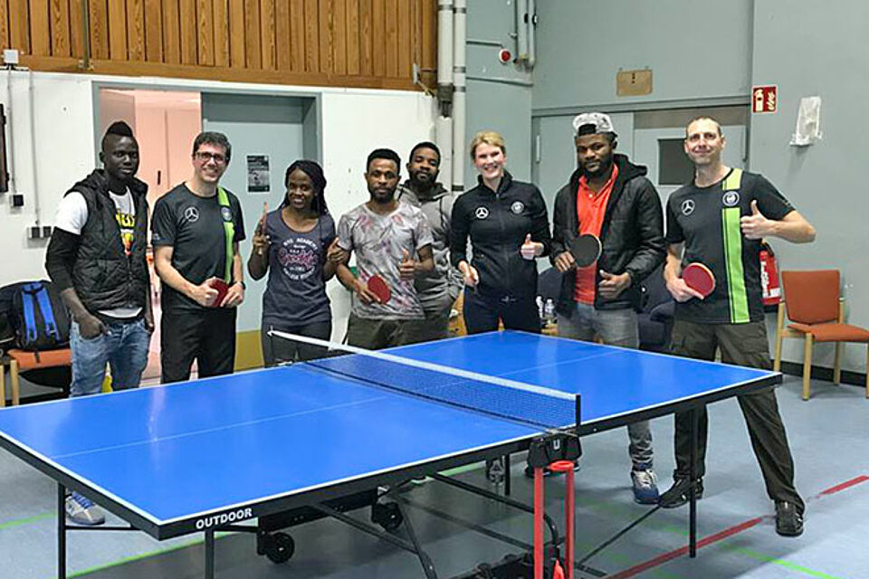 Glückliche Gesichter am Tischtennisturnier